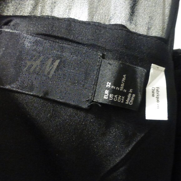 H&M black ruched sleeveless mini dress with faux leather trim - Picture 15 of 15